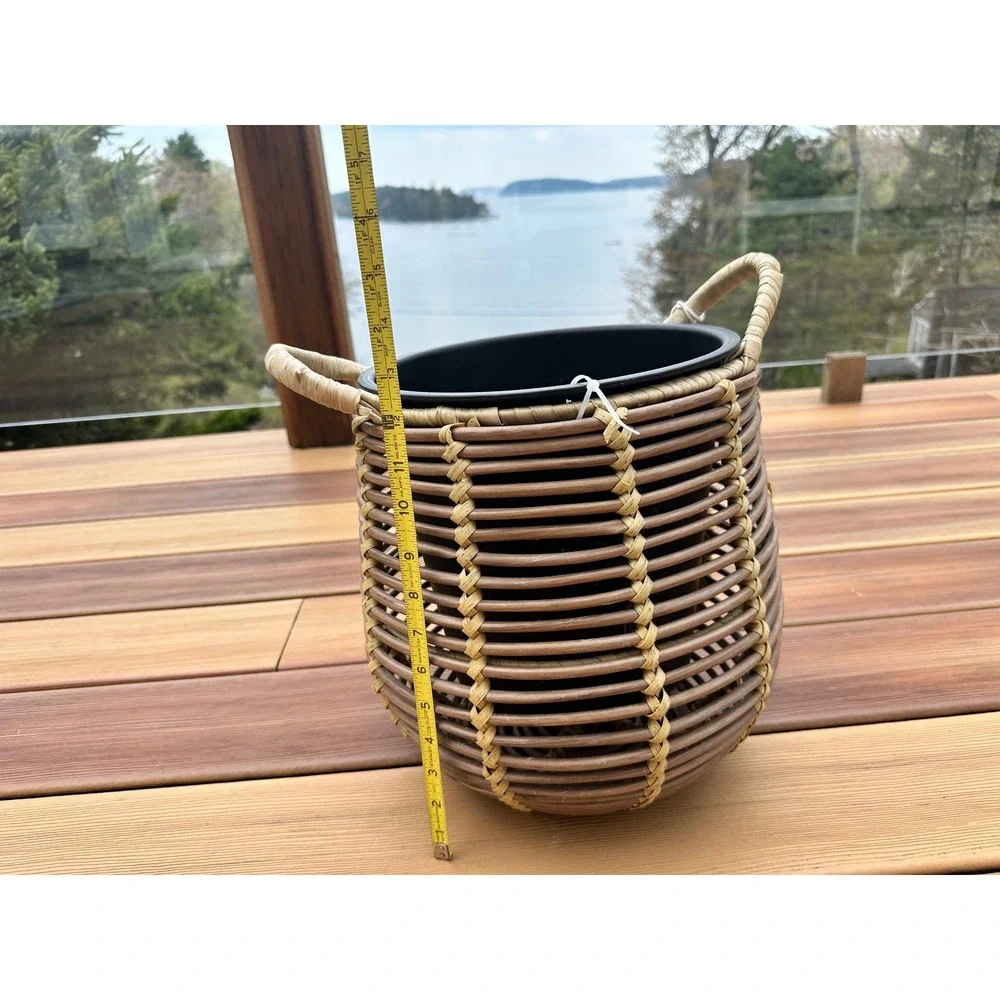 Woven Rattan Basket‎ Planter with Handles and Removable Liner Brown Tan Round